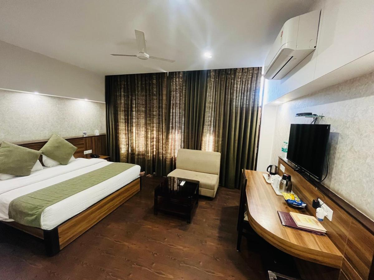 Hotel The Great Ganga Rishīkesh Extérieur photo